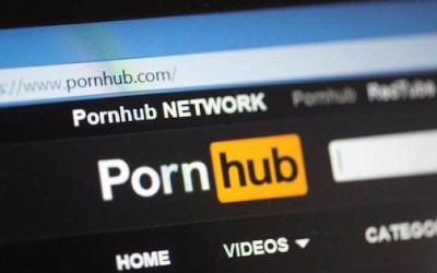 夏威夷人收到「導彈解除簡訊」後，色情網「Pornhub流量激增5成」看A片壓壓驚